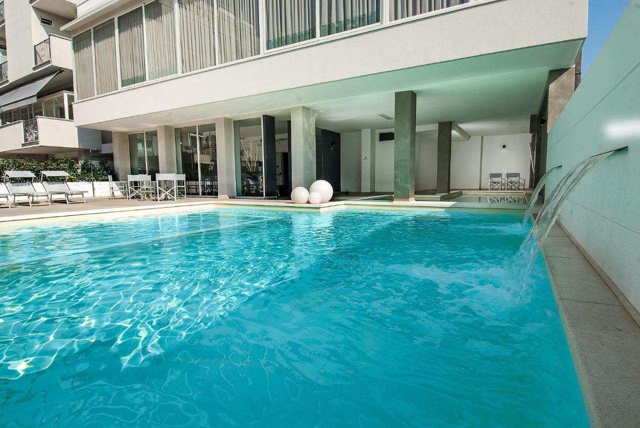 Hotel Niagara Cattolica Buitenkant foto